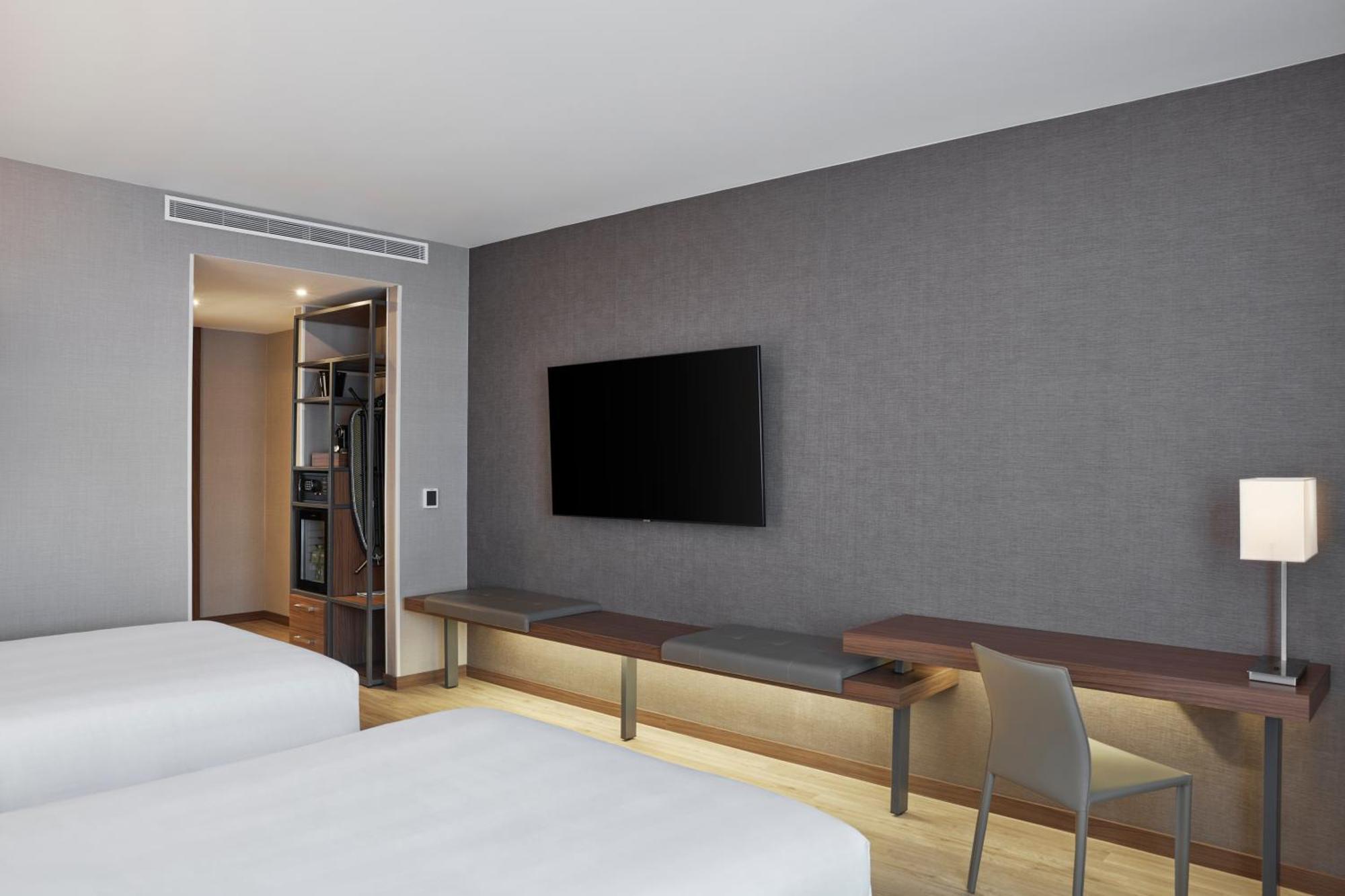 Ac Hotel By Marriott Сальтильо Экстерьер фото